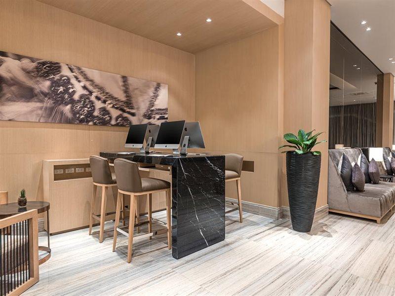 Hotel Seda Bloc 4*